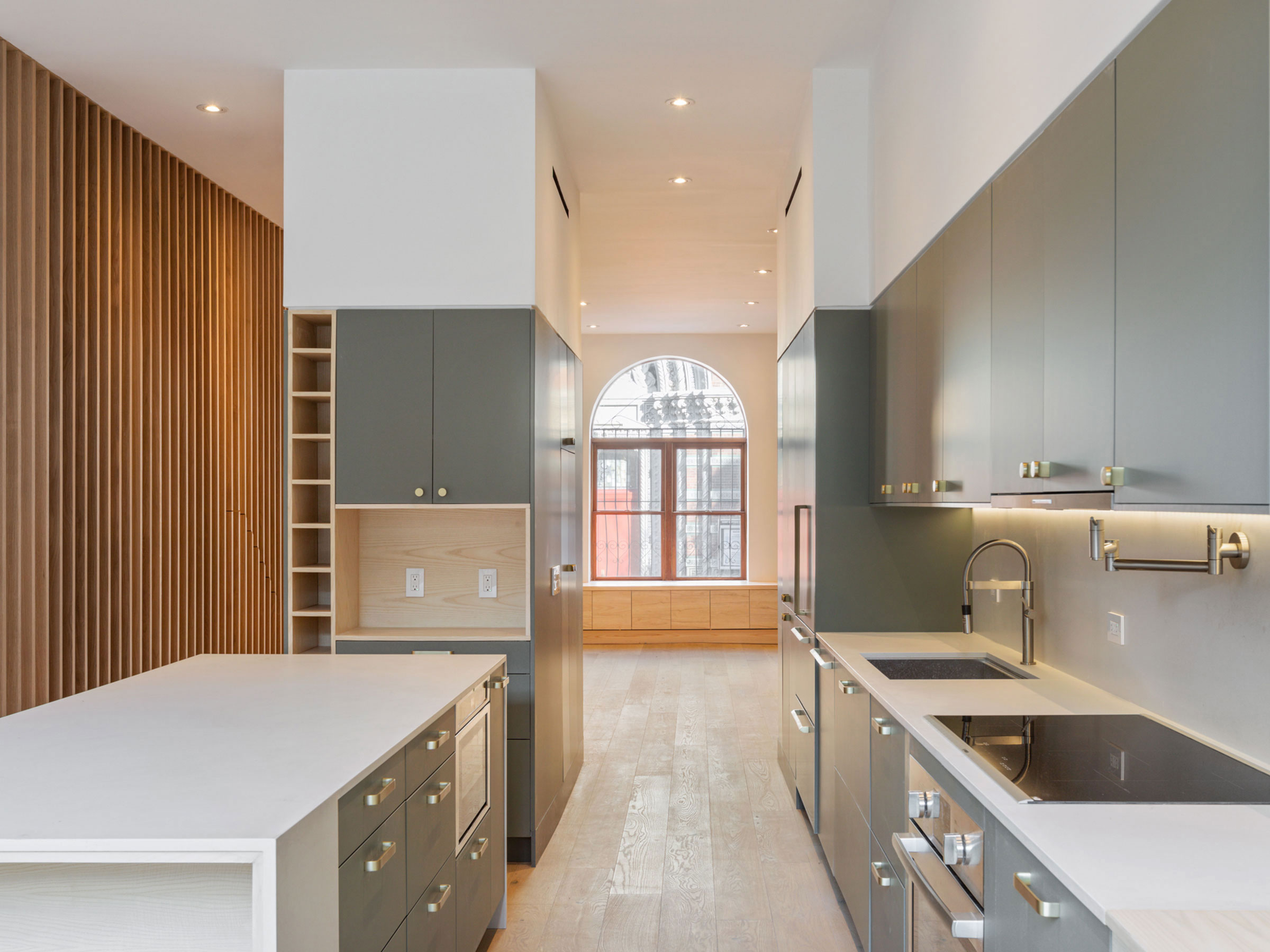 HARLEM TOWNHOUSE