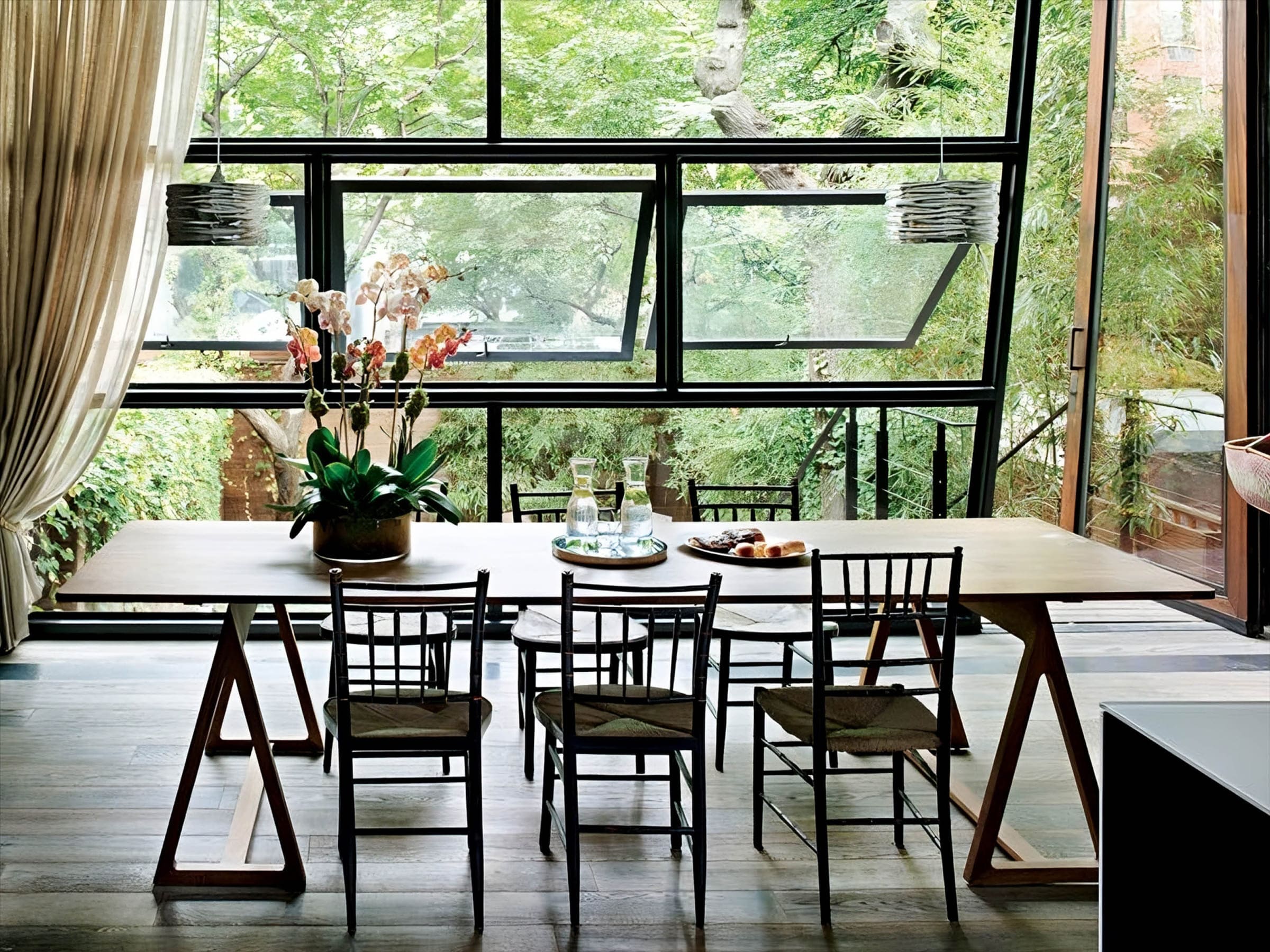 CHELSEA TOWNHOUSE NYC