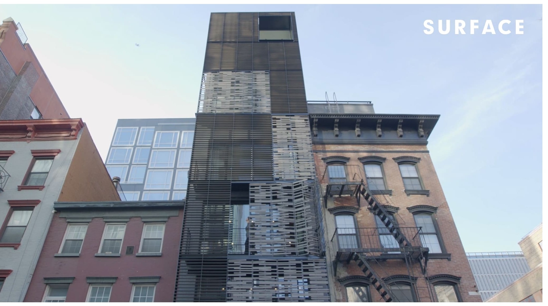 8-STORY TOWNHOUSE <BR> FOR ONE FAMILY: <BR>  CLIMATE SKIN SAVES UP TO 45% ENERGY COSTS