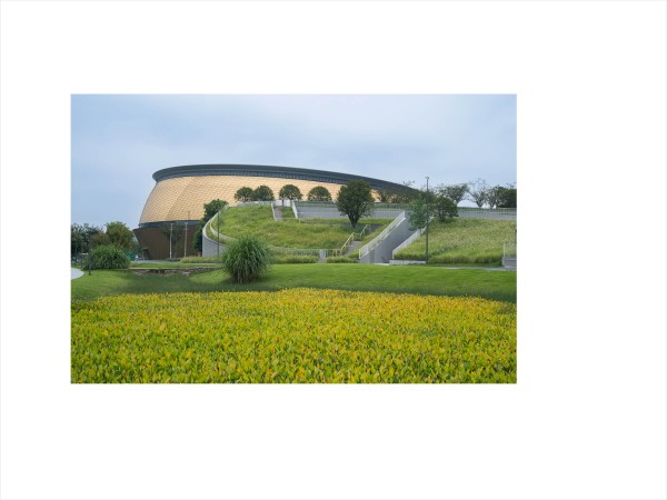 CONCEPT :  <br> ECO PARK <br>SPONGE CITY <br> LEGACY PARK <br> HYBRID STADIUMS CONNECTED BY  A VALLEY