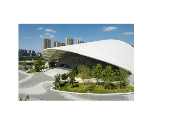 CONCEPT :  <br> ECO PARK <br>SPONGE CITY <br> LEGACY PARK <br> HYBRID STADIUMS CONNECTED BY  A VALLEY