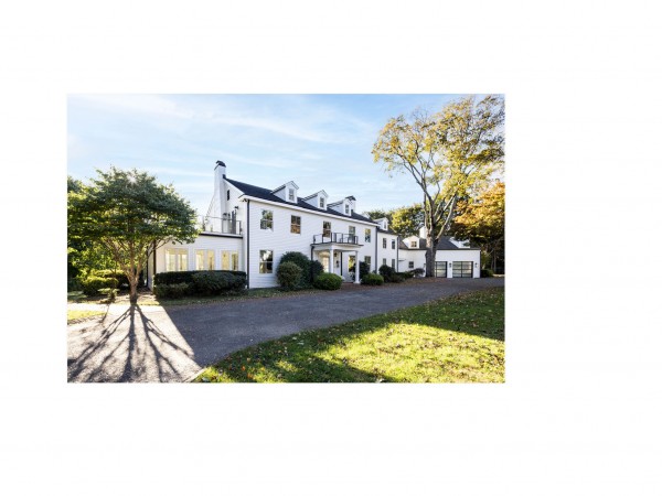 A COUNTRY HOME TRANSFORMED